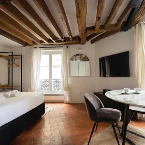 Conde Chic , Paris Frankreich
